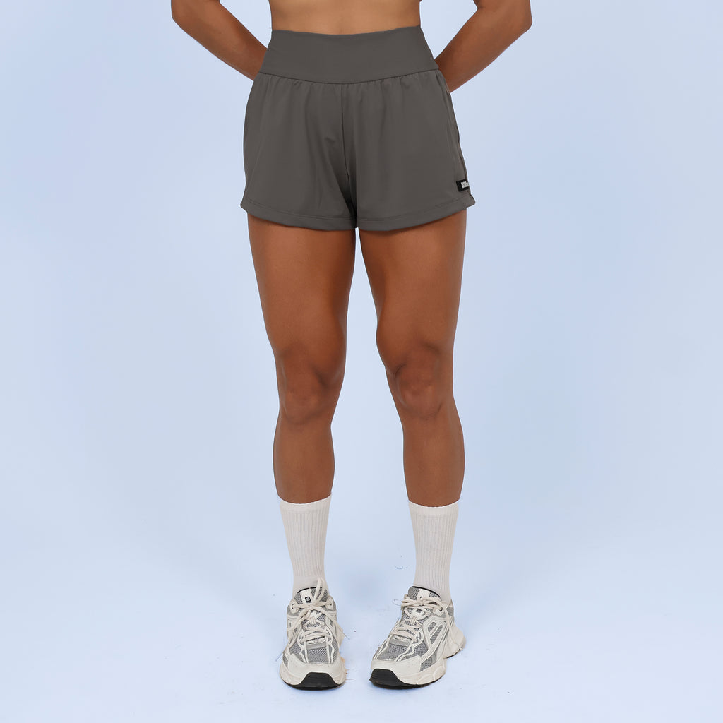 Short Duplo c/ Bolso Interno - Cinza