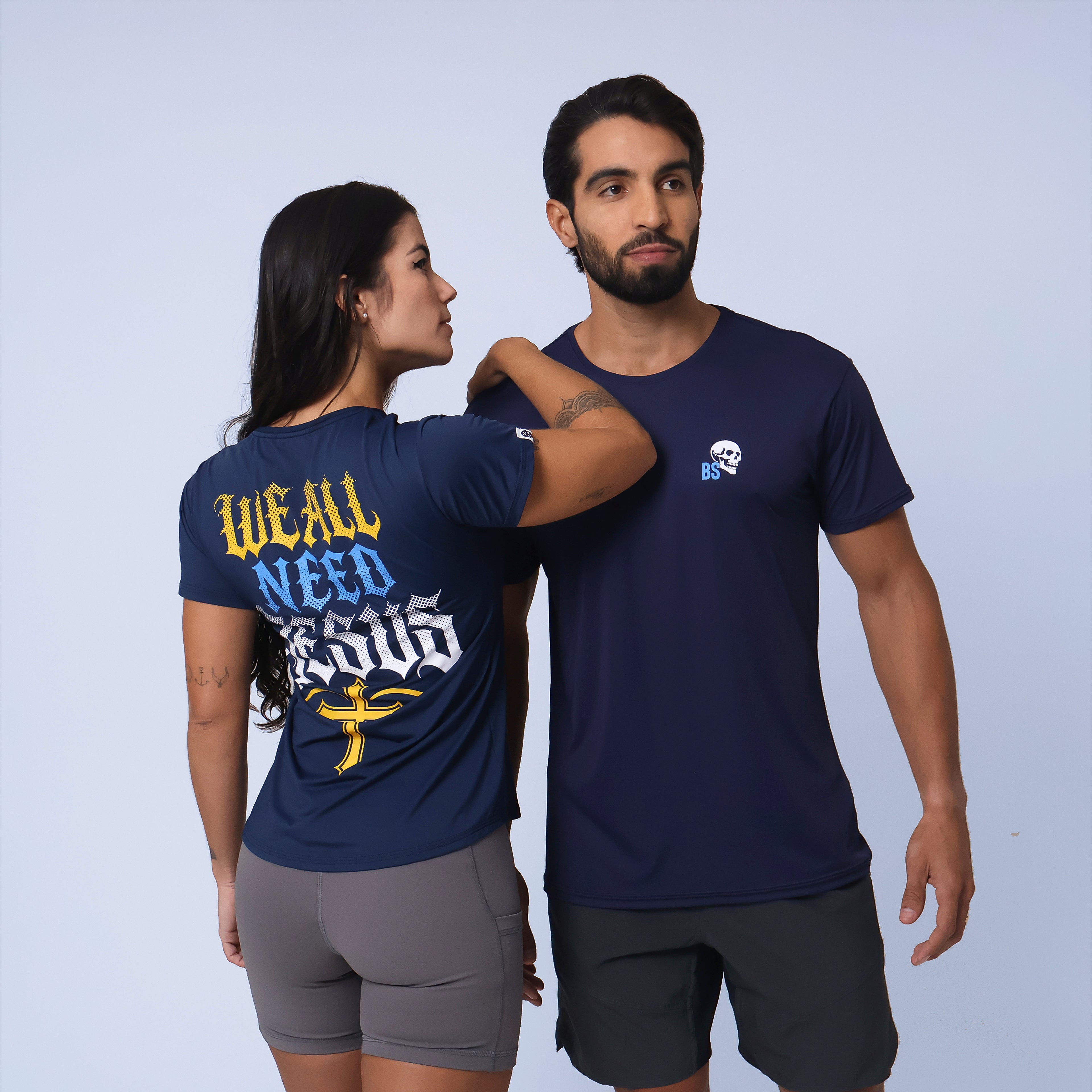 Camiseta We All Need Jesus - Marinho