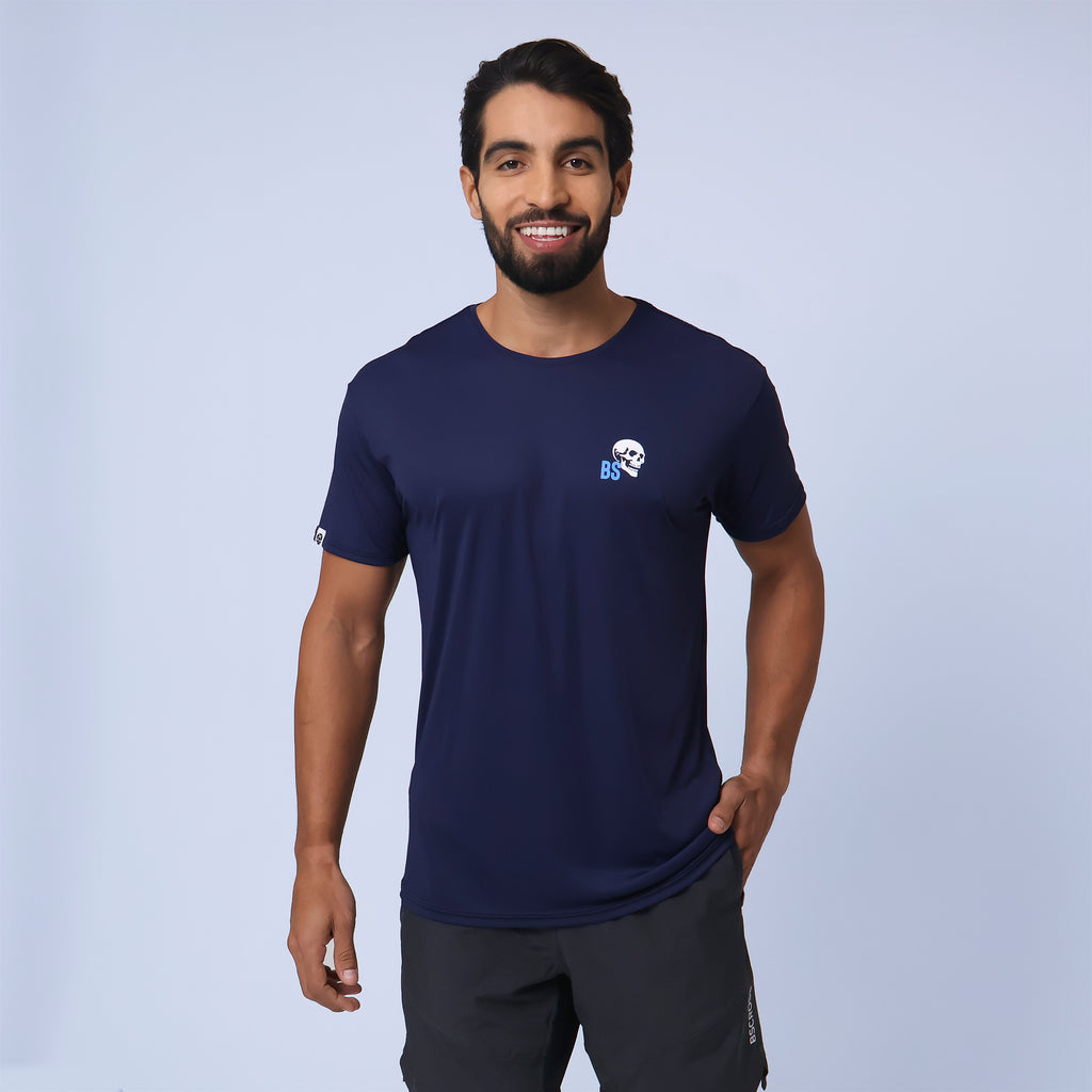 Camiseta We All Need Jesus - Marinho