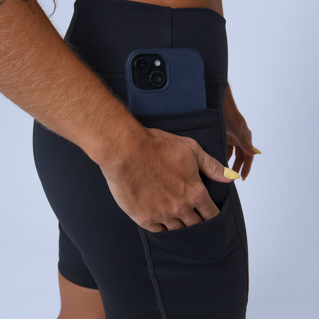 Short c/ Bolso Lateral Duplo Performance- Preto