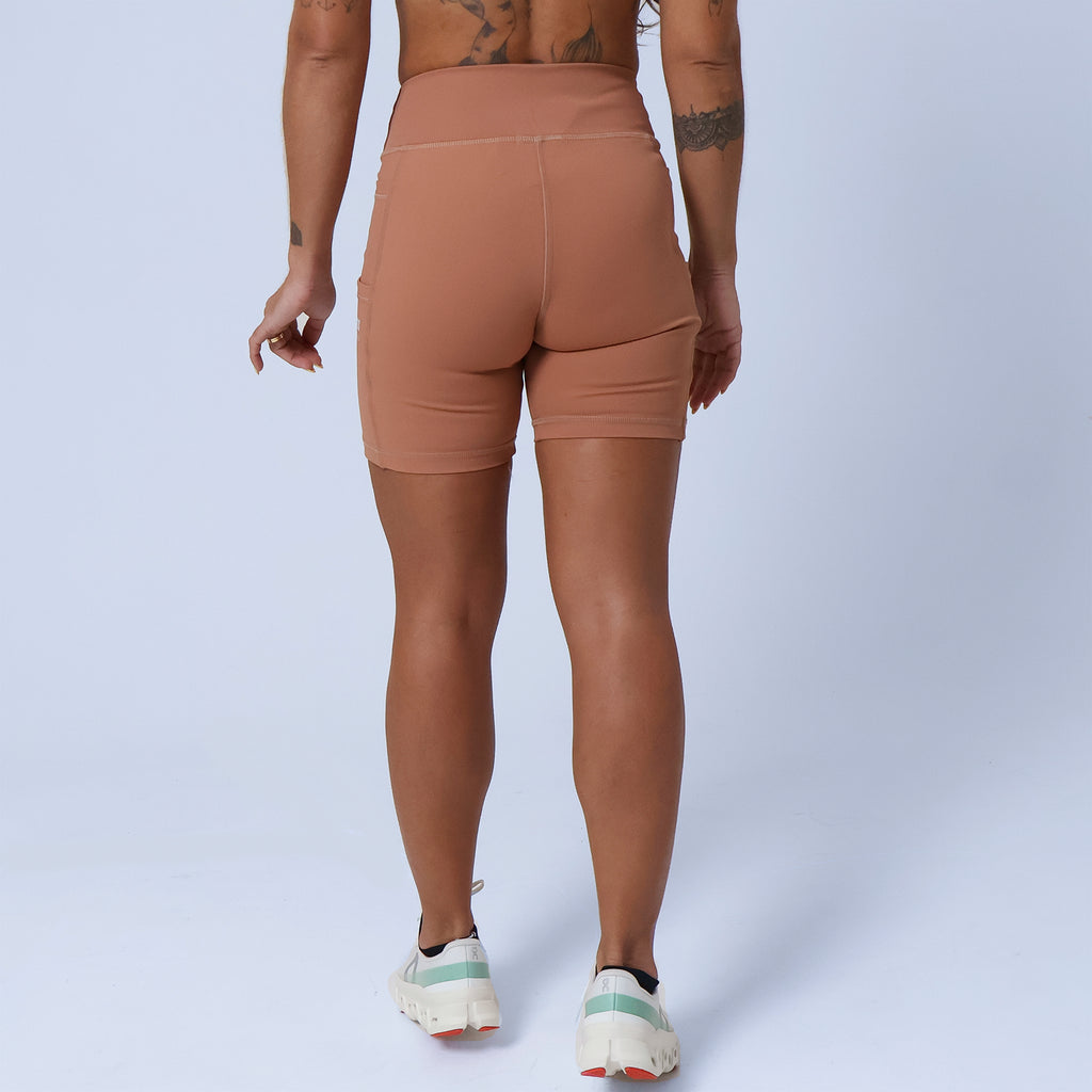 Short c/ Bolso Lateral Duplo Performance - Mocha Mousse