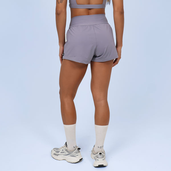 Short Duplo c/ Bolso Interno - Cinza Claro