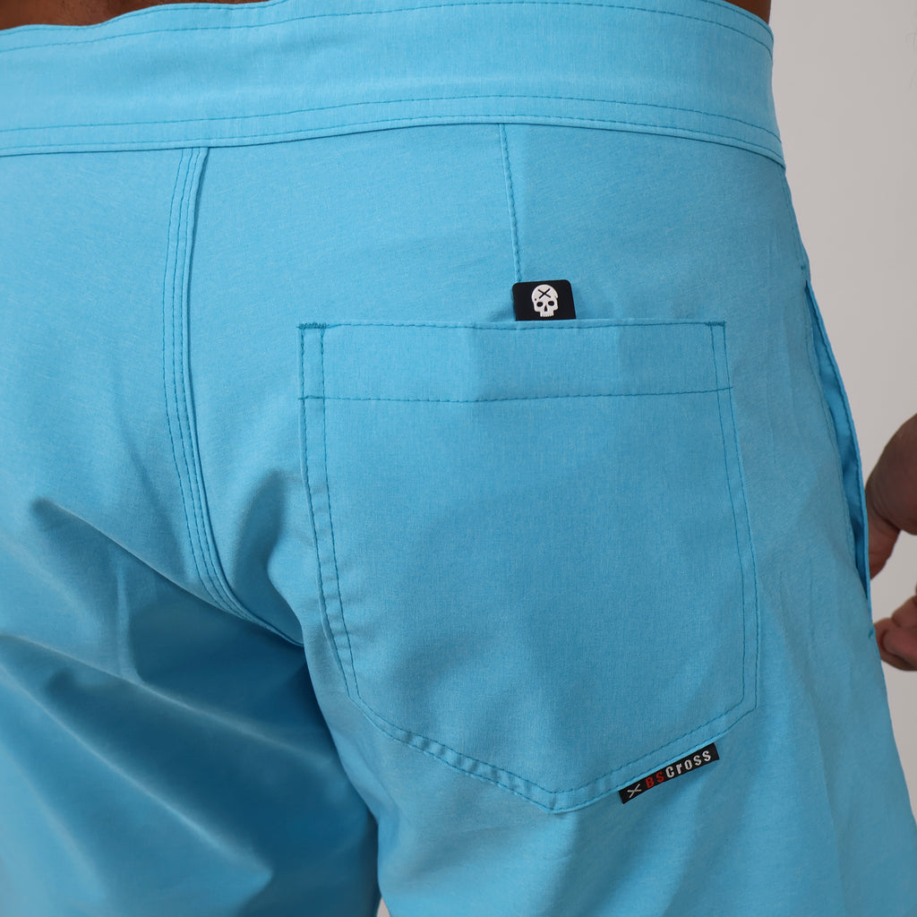 Bermuda One Color - Azul Claro