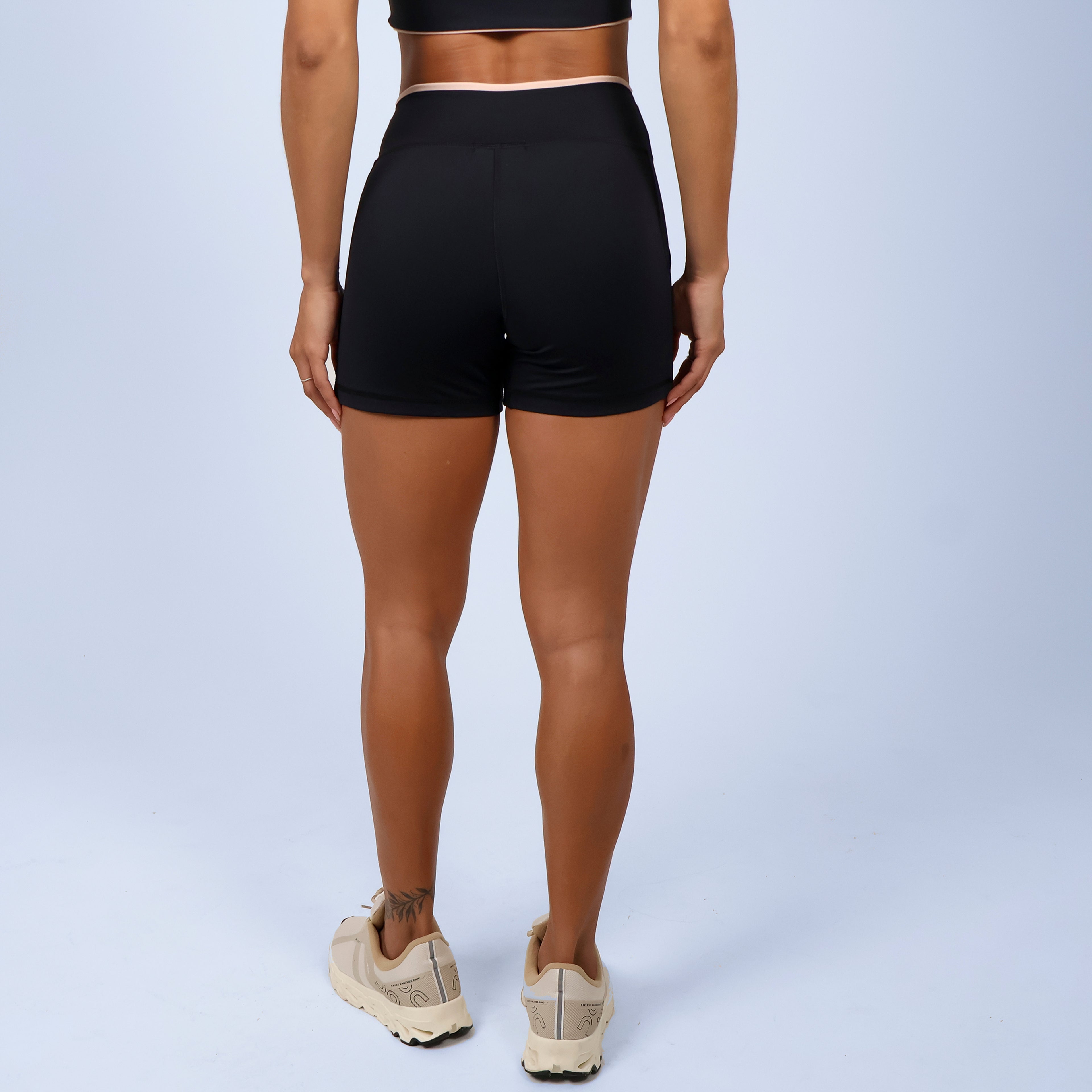 Short Inter c/ Bolsos - Preto