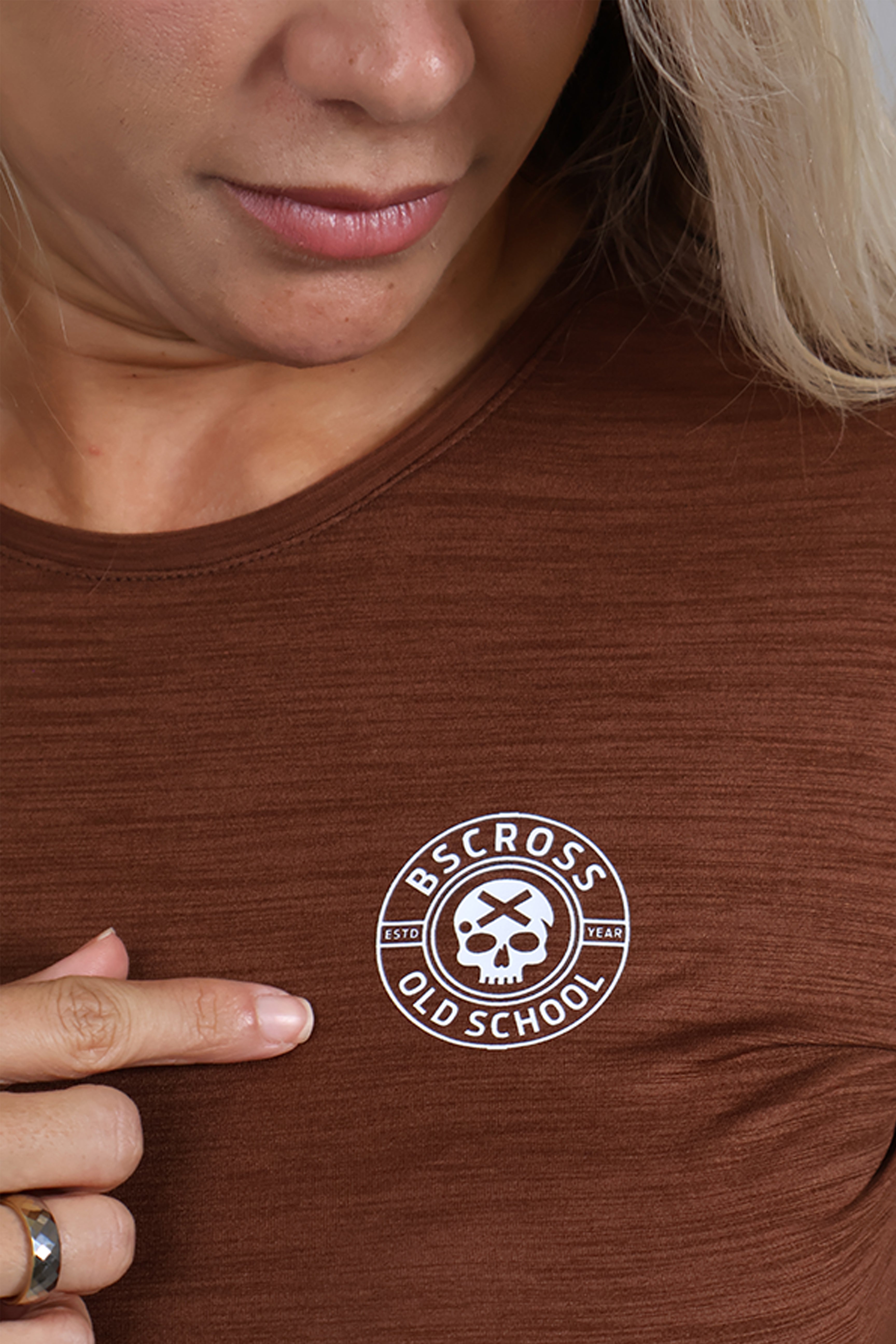 Cam Fem Old School - Coffee