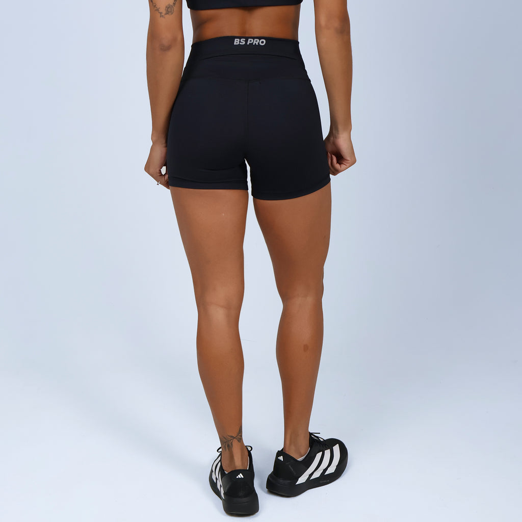 Short s/ Costura c/ Bolso no Cós - Preto