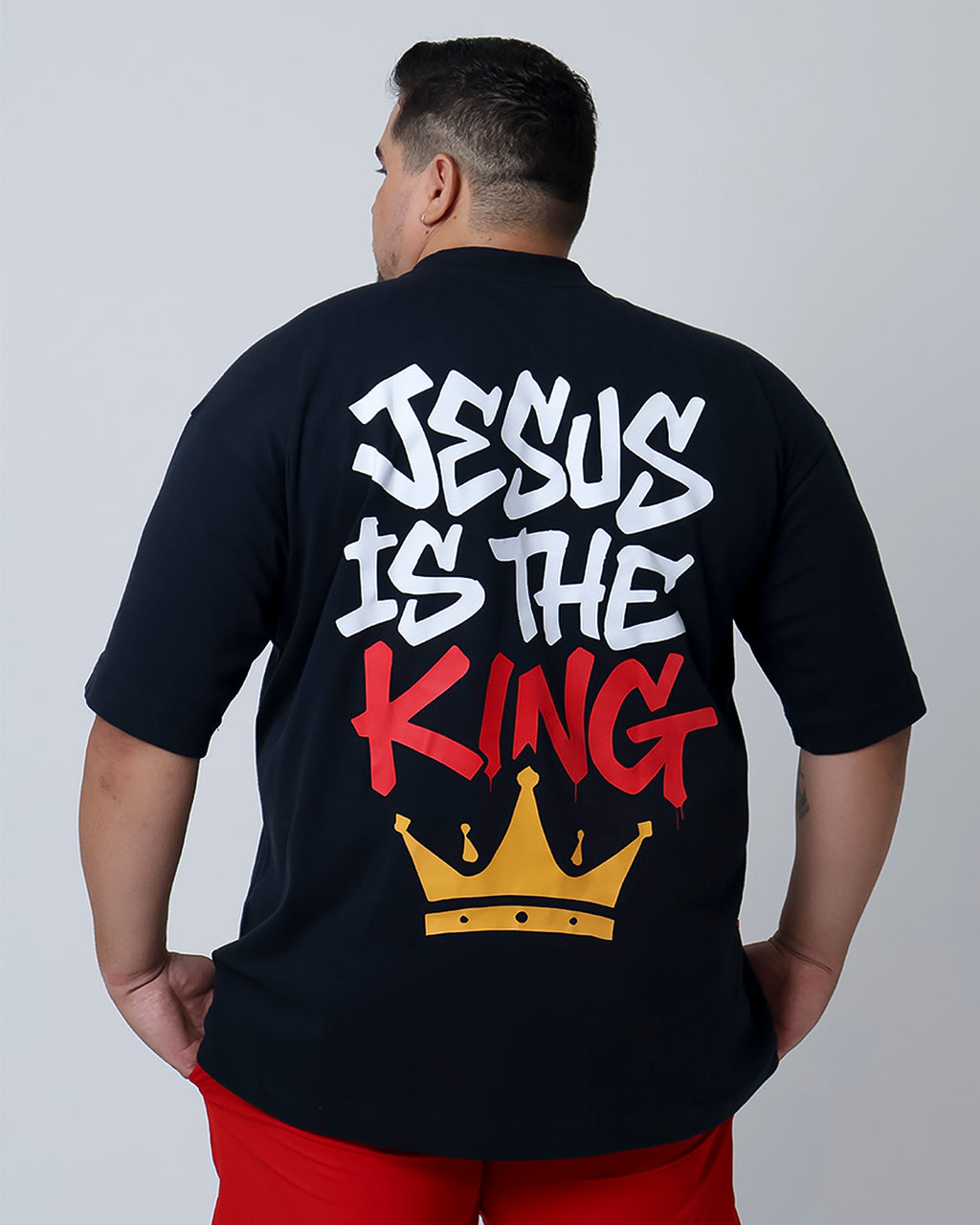 Big Oversized Plus Size Jesus is The King - Preto