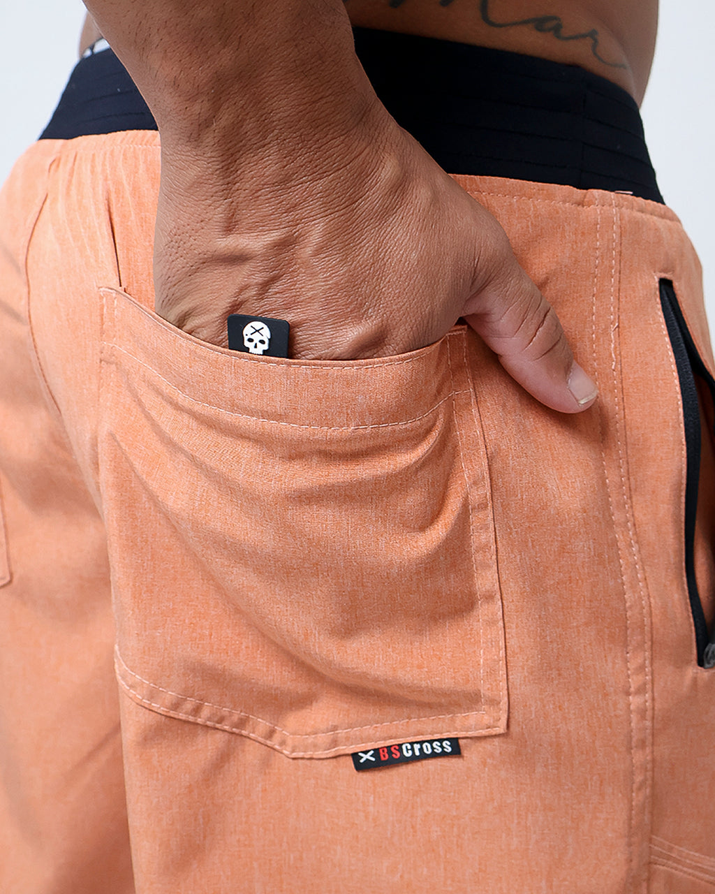 Short Masc c/ Bolso e Zíper - Laranja