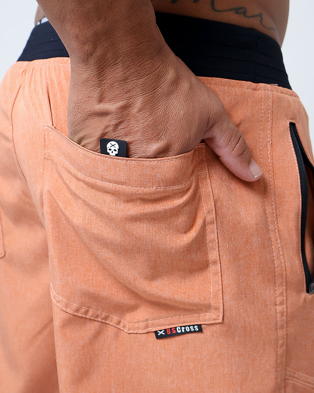 Short Masc c/ Bolso e Zíper - Laranja