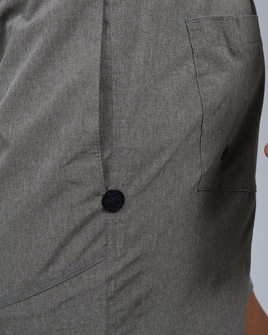 Short Masc c/ Bolso e Zíper - Concreto