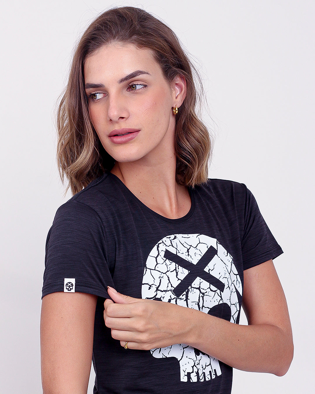 Camiseta Fem Caveira - Preto
