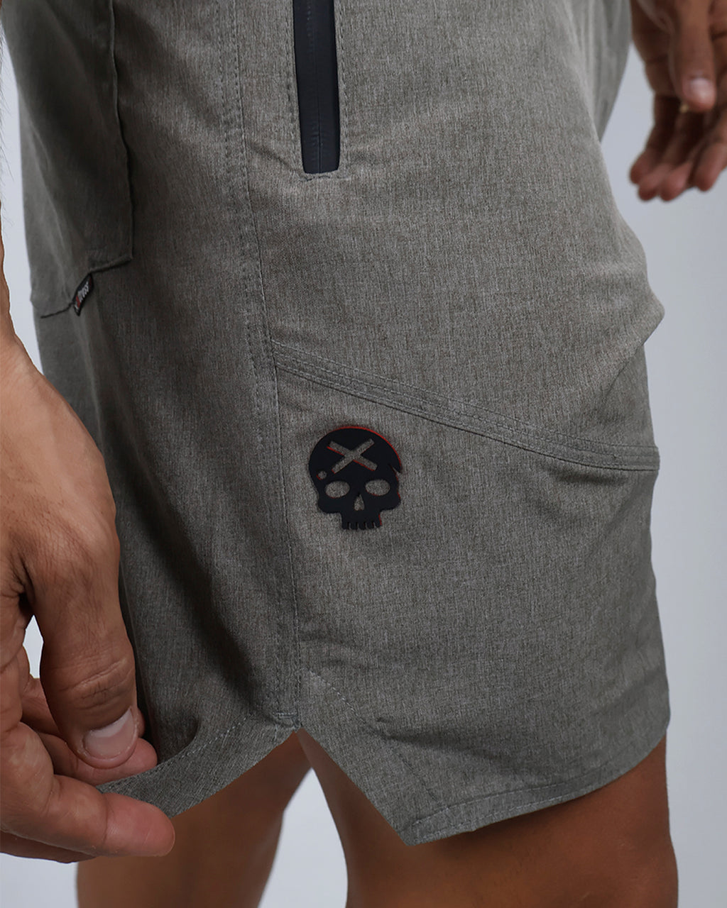 Short Masc c/ Bolso e Zíper - Concreto