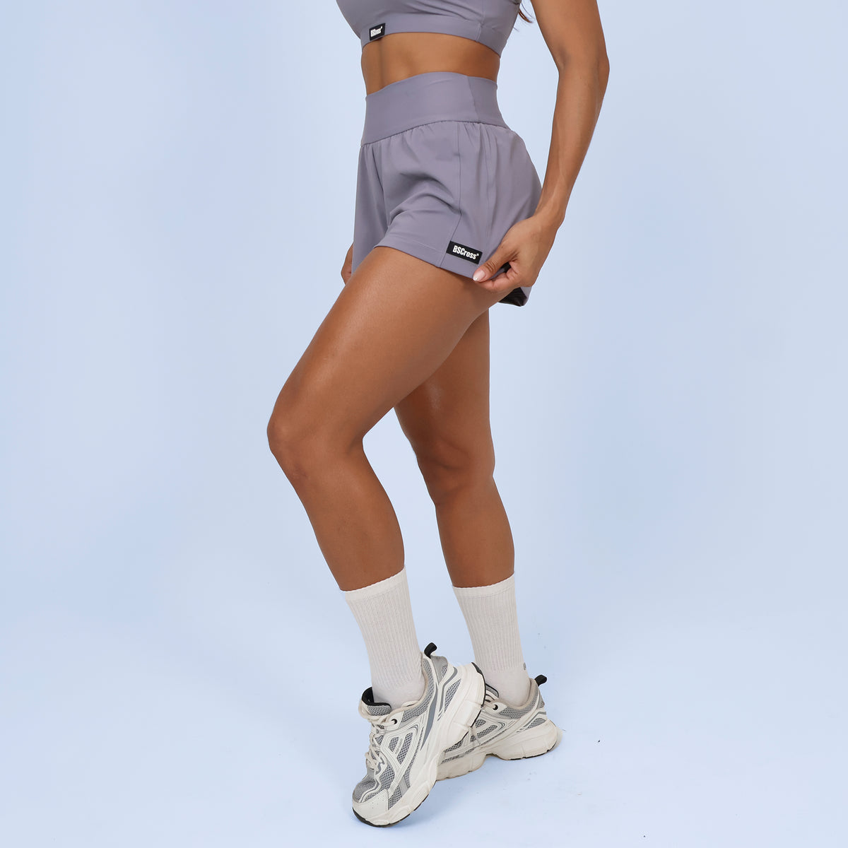 Short Duplo c/ Bolso Interno - Cinza Claro