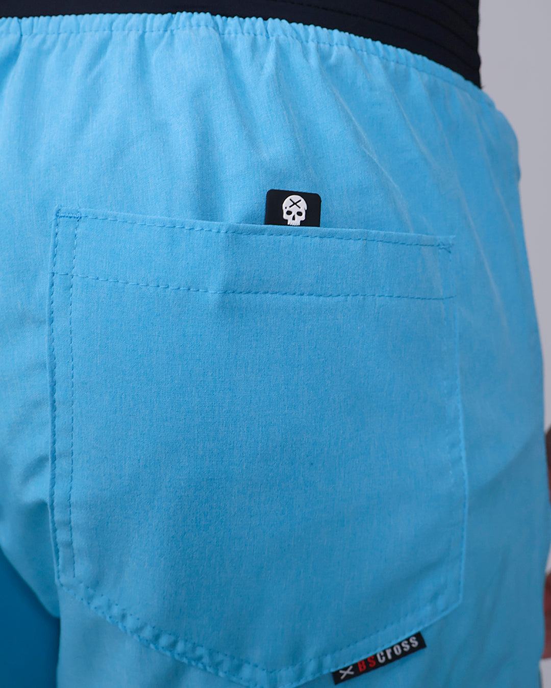 Short Masc c/ Bolso e Zíper - Azul Claro