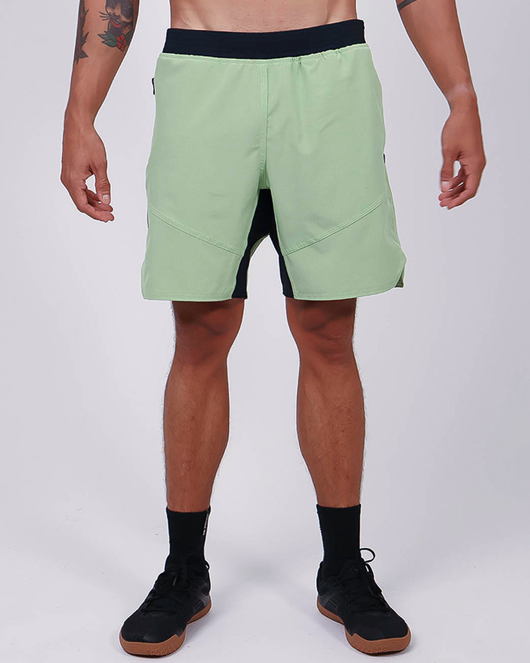 Short Masc c/ Bolso e Zíper - Verde Claro