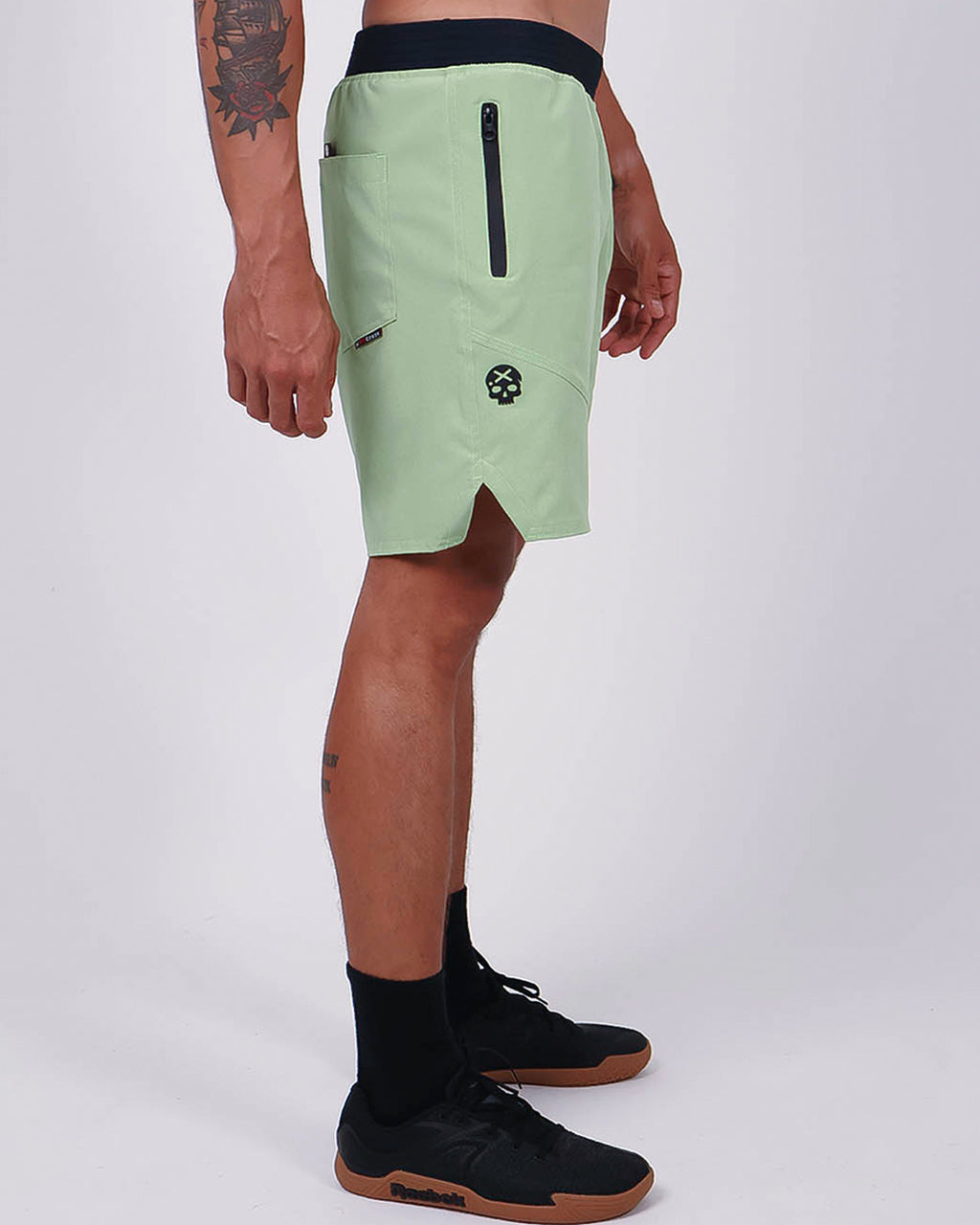Short Masc c/ Bolso e Zíper - Verde Claro
