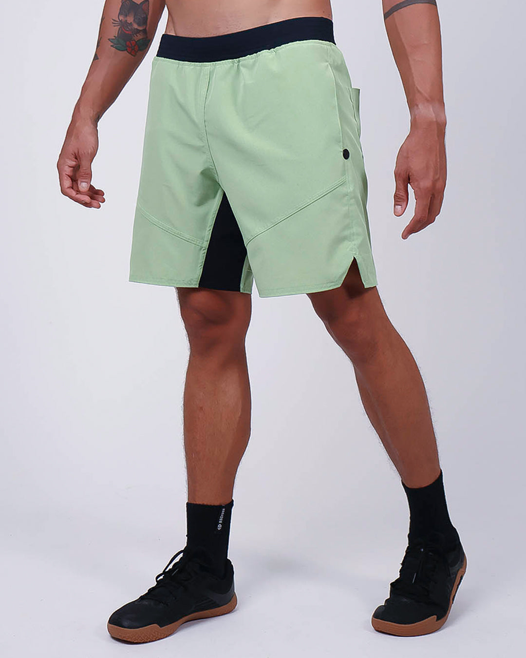 Short Masc c/ Bolso e Zíper - Verde Claro