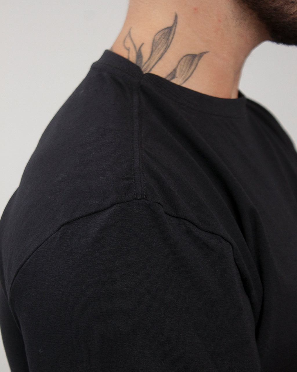 Camiseta Básica 100% Algodão - Preto