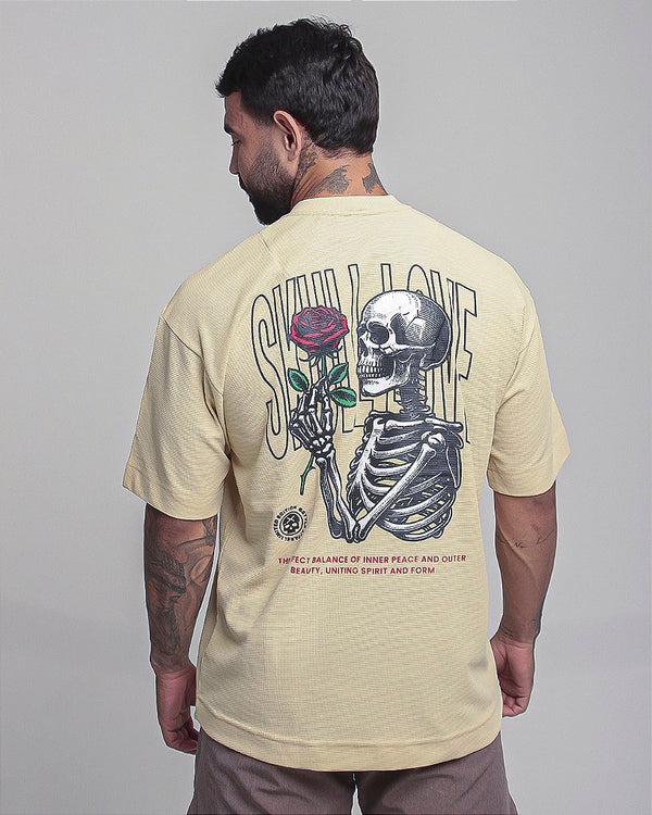 Camiseta Mas. Big Oversized BS Skull Love - Bege