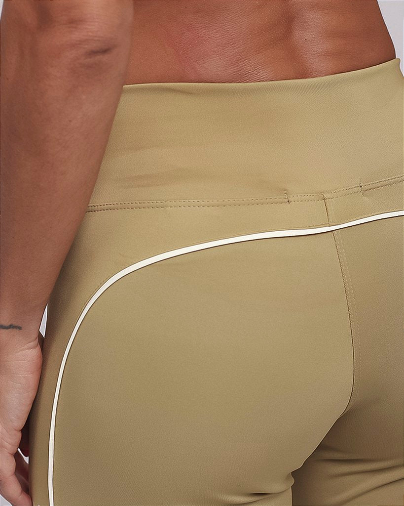 Short Levanta Bumbum c/ Debrum - Sideral Khaki