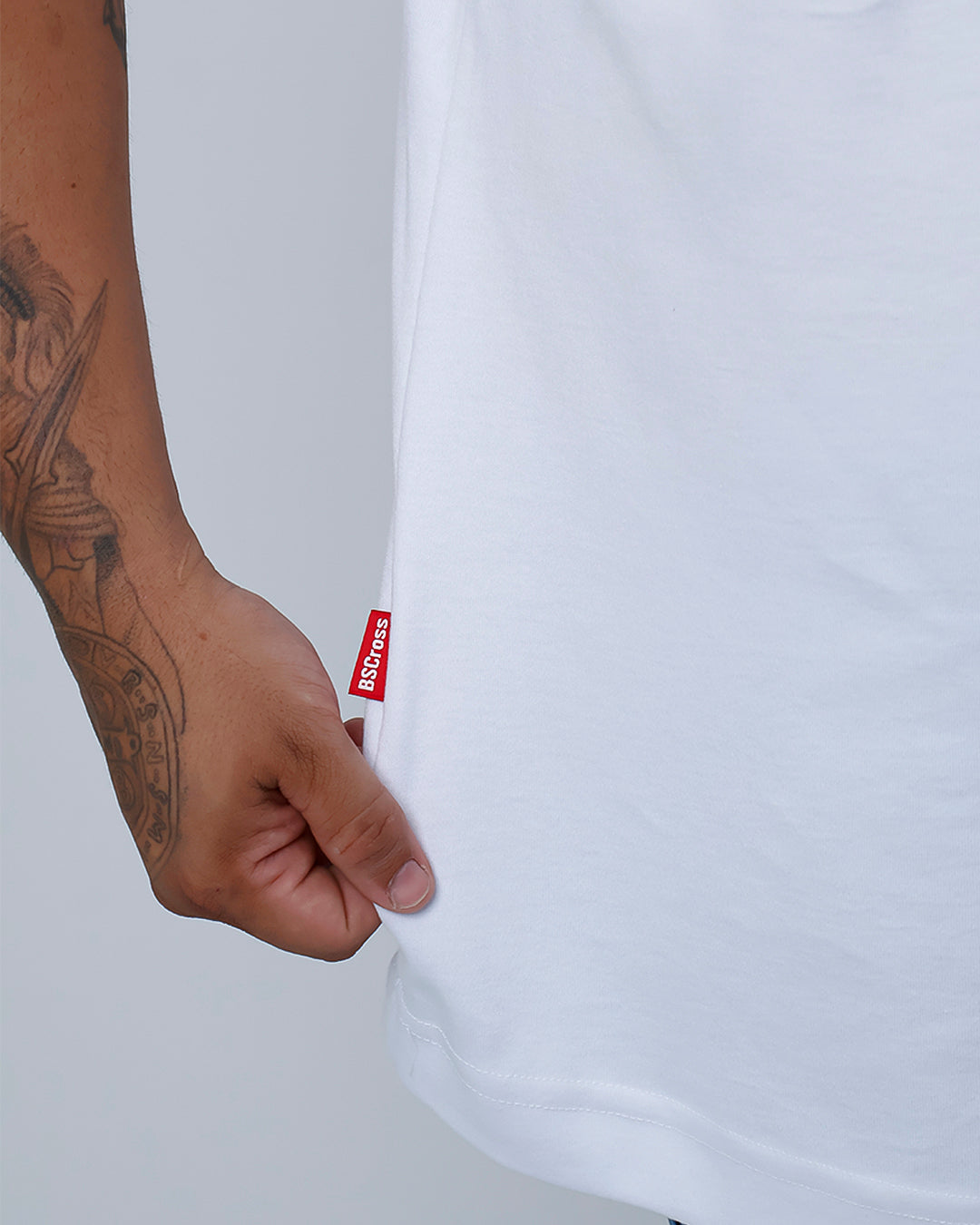 Big Oversized Plus Size Skull Love - Branco