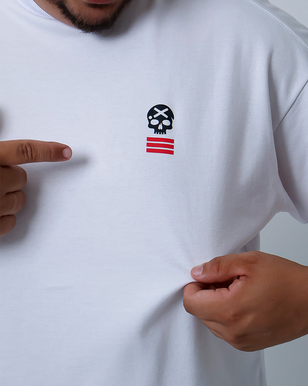 Big Oversized Plus Size Skull Love - Branco