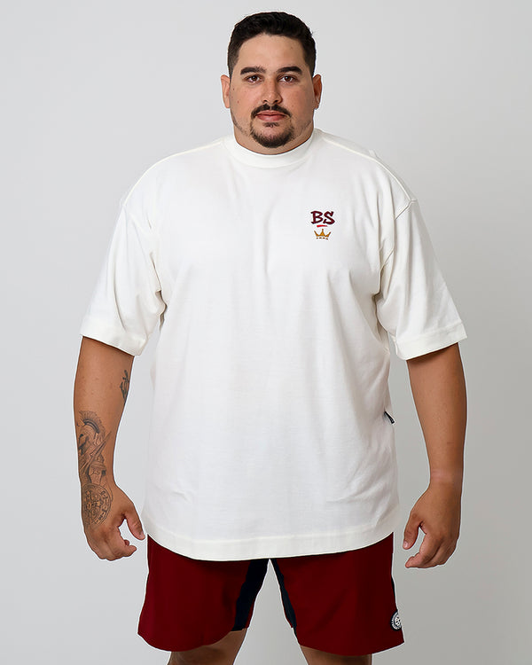 Big Oversized Plus Size Jesus is The King - Branco
