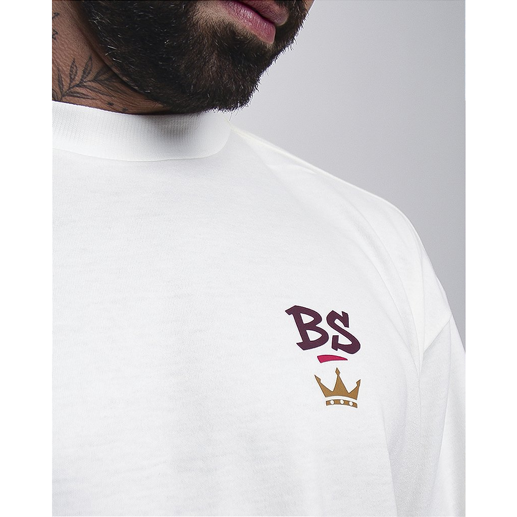 Cam Oversized Jesus is The King - Off