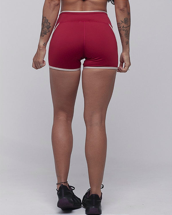 Short Intermediário c/ Bolso e Debrum - Rubi